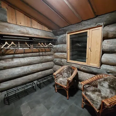 Chalet Rovanperaen Kelomoekit *