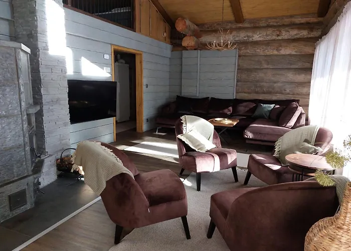 Rovanperaen Kelomoekit شاليه Syöte